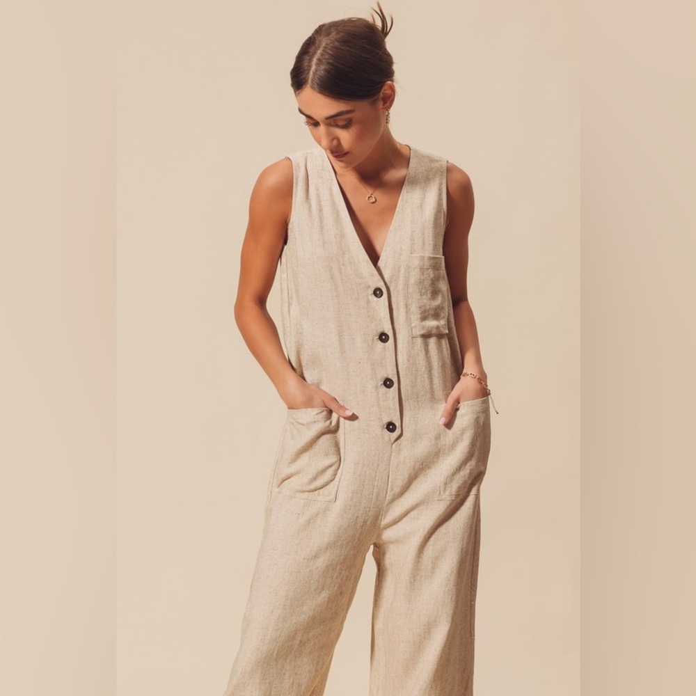 So Me Linen Blend V-Neck Button Down Jumpsuit - Picture 4 of 12